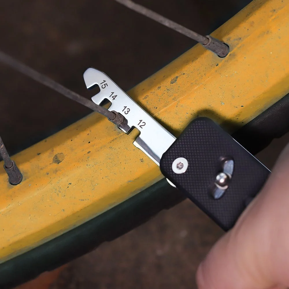 Spoke Wrench & Screwdriver- Short, 1 slot - Image 6
